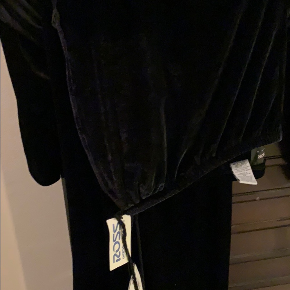 Pantsuit - Picture 4 of 8